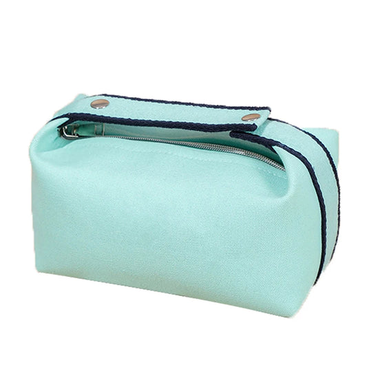 Trousse de toilette vert menthe – Compacte, toile imperméable – Femme